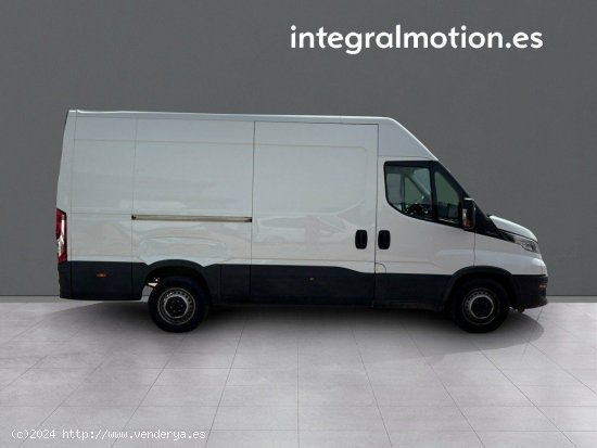 Iveco Daily 2.3 TD 35S 16 V 3520L/H2 12 M3 - LAS ROZAS DE MADRID