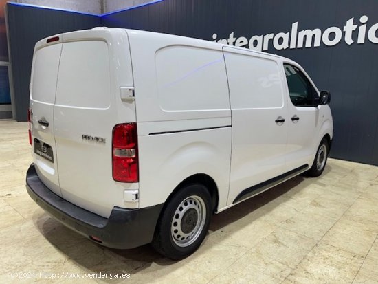 Toyota Proace 1.5D 120CV GX 1PL 2PT L1 - Sada