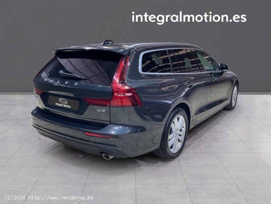 Volvo V60 2.0 D3 Momentum Pro Auto - Sada