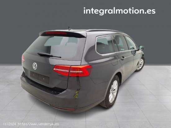 Volkswagen Passat Variant Business 1.6 TDI 88kW DSG Comfortline - TRANSITO