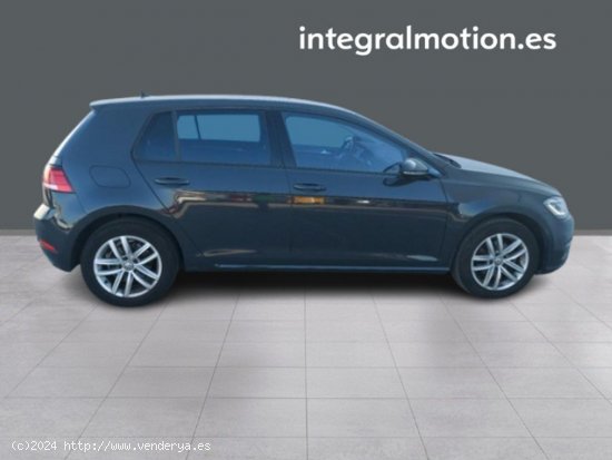 Volkswagen Golf Advance 1.0 TSI 85kW (115CV) - Sada