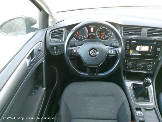 Volkswagen Golf Advance 1.0 TSI 85kW (115CV) - Sada