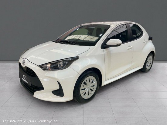 Toyota Yaris 1.0 Business - Sada