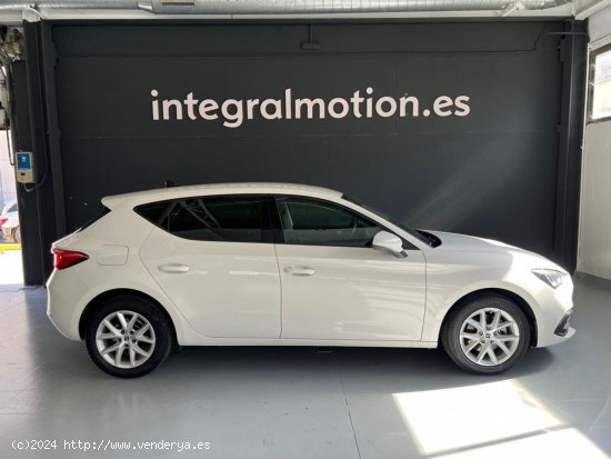 Seat Leon 1.0 eTSI 81kW DSG-7 S&S Style - Malaga