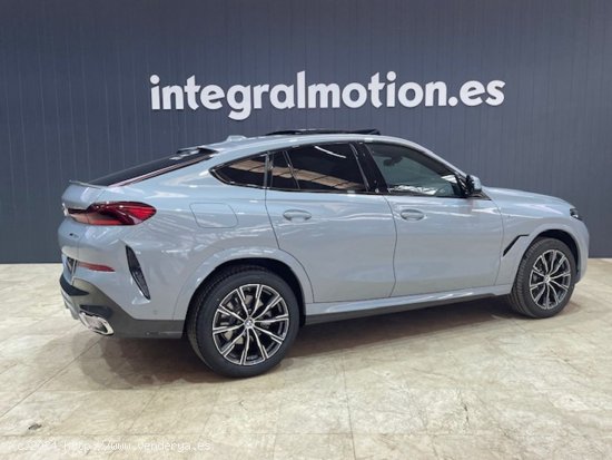 BMW X6 xDrive30d M Sport - Sada