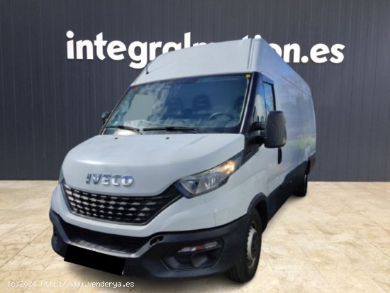  Iveco Daily 2.3 TD 35S 16 V 4100/H2 16 M3 - LAS ROZAS DE MADRID 