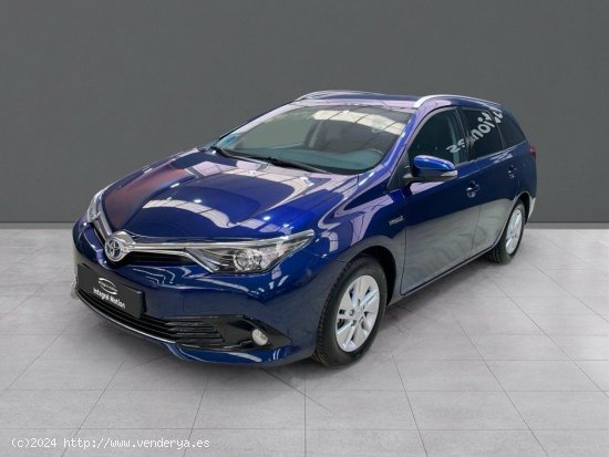 Toyota Auris 1.8 140H Active Touring Sports - Sada