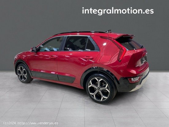 Kia Niro 1.6 GDi HEV 104kW (141CV) Emotion - Sada