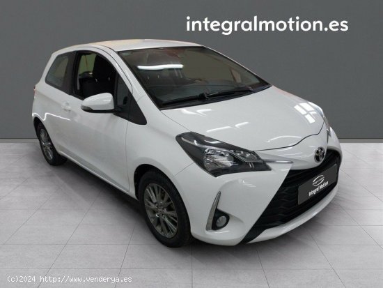 Toyota Yaris 1.0 70 Business MY20 - Vigo