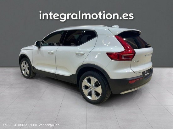 Volvo XC40 2.0 D3 AWD Business Plus - Leganés