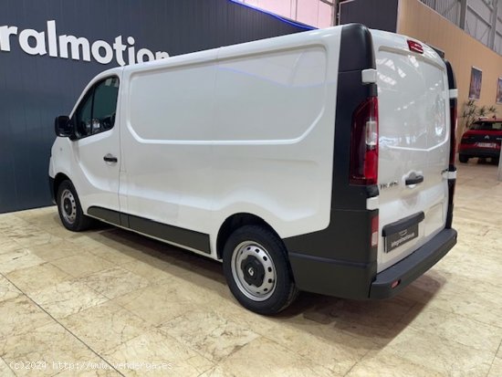 Renault Trafic Furgón 27 L1H1 Energy BluedCi 88KW - LAS ROZAS DE MADRID