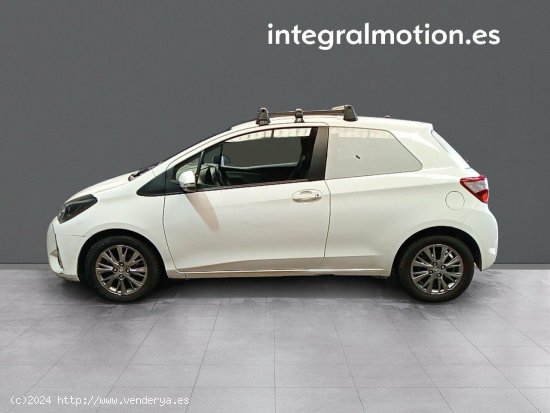 Toyota Yaris MY-20 72CV - LAS ROZAS DE MADRID