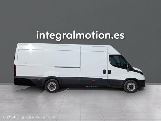 Iveco Daily 2.3 TD 35S 16 V 4100/H2 16 M3 - LAS ROZAS DE MADRID