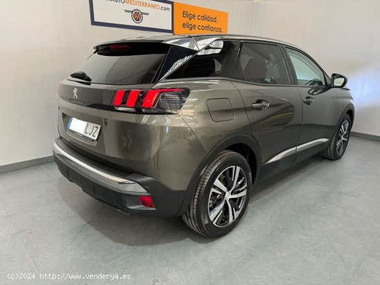 Peugeot 3008 1.5 BLUEHDI 130cv ALLURE - Paterna