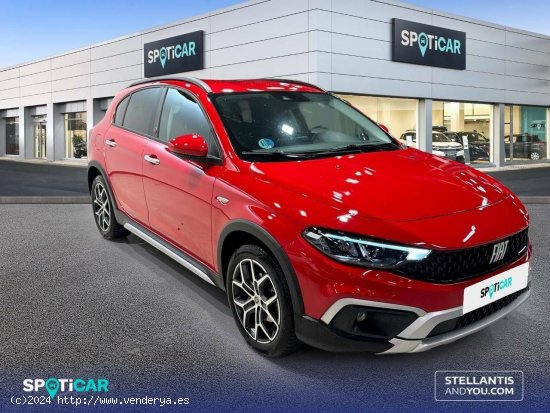 Fiat Tipo  HB  1.5 Hybrid 97kW (130CV) DCT Red - Madrid