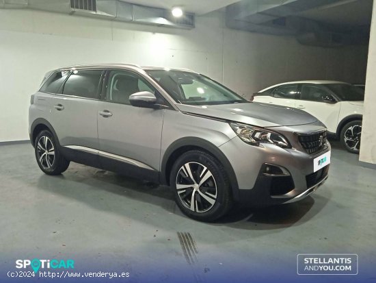 Peugeot 5008  1.2 PureTech 96KW S&S  EAT8 Allure - Sant Feliu de Llobregat