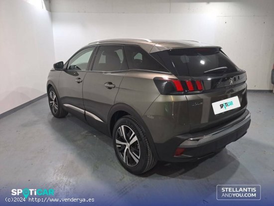 Peugeot 3008  1.2 PureTech 96KW (130CV) S&S Allure - Sant Feliu de Llobregat