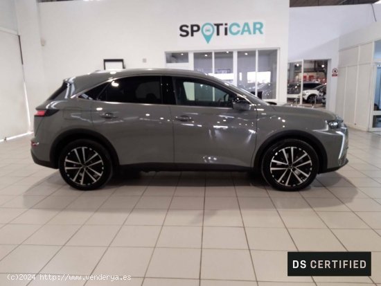 DS Automobiles DS 7 Crossback  E-TENSE 225 OPERA - Polígono Industrial de Son Castelló