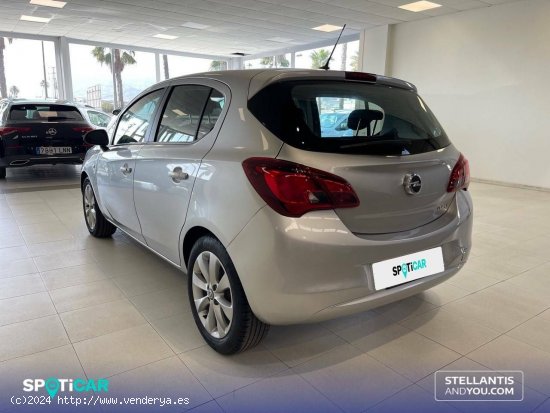 Opel Corsa  1.4  66kW (90CV) Selective - Almería