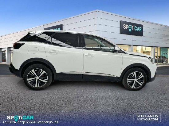 Peugeot 3008  1.2 PureTech 96KW (130CV) S&S Allure - València