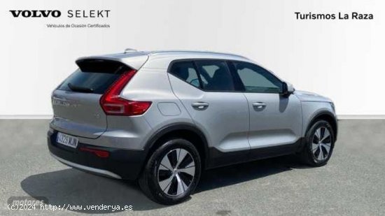 Volvo XC40 TODOTERRENO 1.5 T2 CORE AUTOMATICO 129CV 5P de 2023 con 25.894 Km por 30.900 EUR. en Sevi