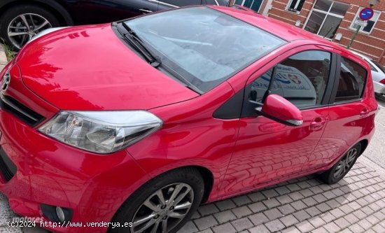 Toyota Yaris 70 active de 2013 con 57.000 Km por 10.500 EUR. en Burgos