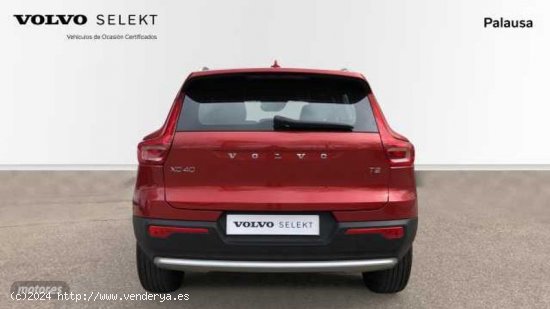 Volvo XC40 1.5 T2 CORE AUTO 5P de 2023 con 32.000 Km por 33.995 EUR. en Valladolid