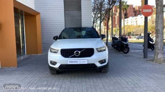 Volvo XC40 XC40 Recharge R-Design, T4 hibrido enchufable de 2020 con 57.280 Km por 32.650 EUR. en Ba