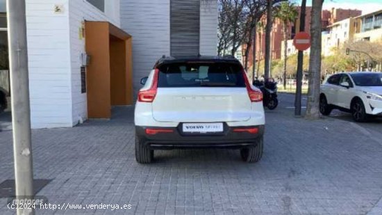 Volvo XC40 XC40 Recharge R-Design, T4 hibrido enchufable de 2020 con 57.280 Km por 32.650 EUR. en Ba