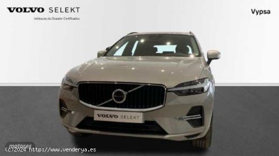 Volvo XC 60 2.0 B4 D CORE AUTO 197 5P de 2022 con 17.237 Km por 43.900 EUR. en Ciudad Real