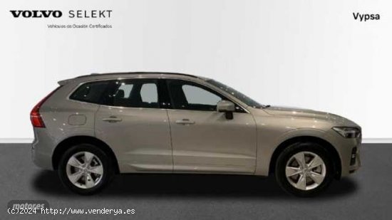 Volvo XC 60 2.0 B4 D CORE AUTO 197 5P de 2022 con 17.237 Km por 43.900 EUR. en Ciudad Real