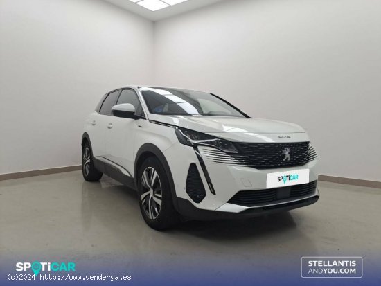 Peugeot 3008  225 e-EAT8 Allure - Huelva