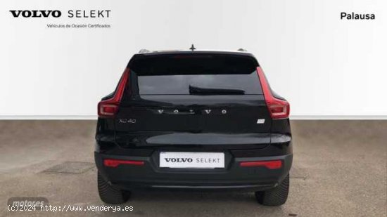 Volvo XC40 BEV 78KWH RECHARGE TWIN ULTIMATE AWD 408 5P de 2023 con 5.223 Km por 59.995 EUR. en Valla