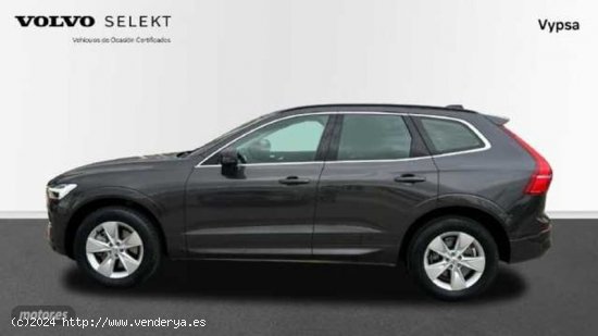 Volvo XC 60 2.0 B4 D CORE AUTO 197 5P de 2022 con 19.792 Km por 41.900 EUR. en Malaga