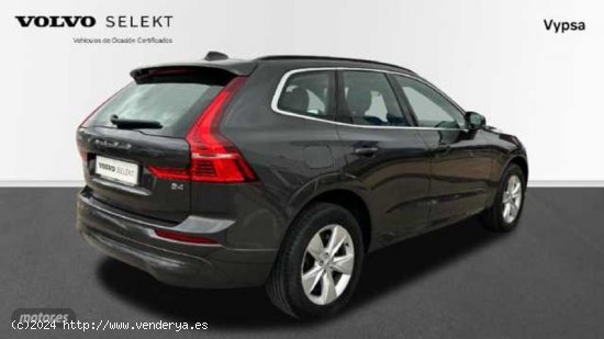 Volvo XC 60 2.0 B4 D CORE AUTO 197 5P de 2022 con 19.792 Km por 41.900 EUR. en Malaga