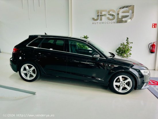 Audi A3 Sportback 1.6 TDI 115 CV - Benalup