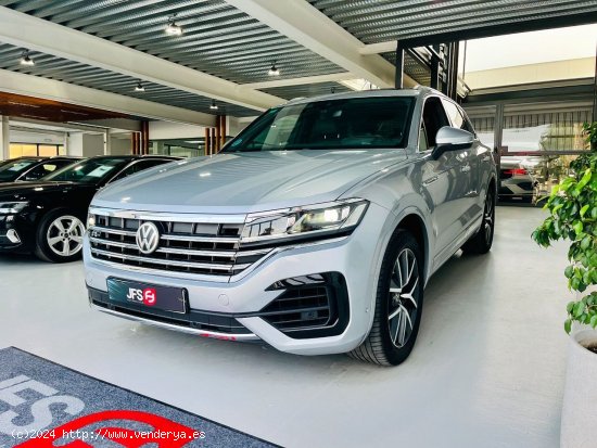 Volkswagen Touareg R LINE 3.0 TDI V6 286 CV - Benalup