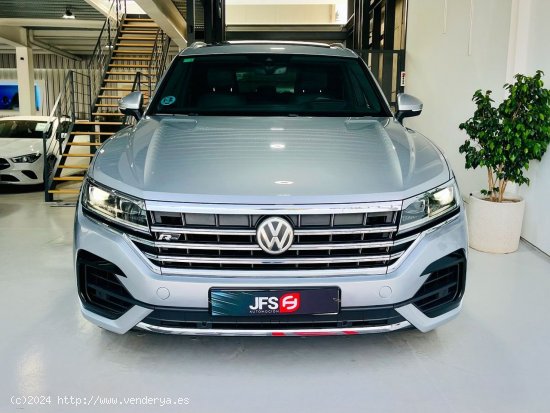 Volkswagen Touareg R LINE 3.0 TDI V6 286 CV - Benalup