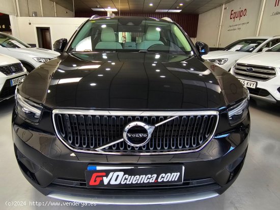 Volvo XC40 2.0 D3 MOMENTUM AUTOMATICO - CUENCA