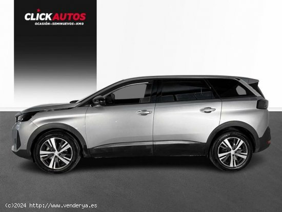 Peugeot 5008 1.2 Puretech 130CV Allure  5+2 - Riba-roja del turia