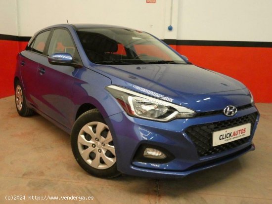 Hyundai i20 1.2 MPI 75CV Essence LE - Málaga