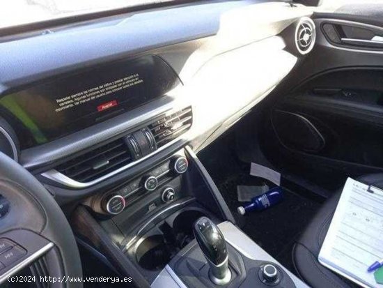 Alfa Romeo Stelvio 2.2 Diésel 154kW (210CV) Executive Q4 - San Vicente del Raspeig