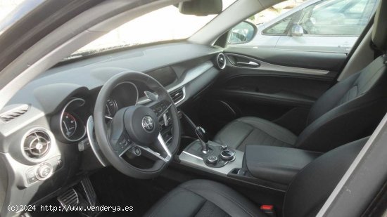 Alfa Romeo Stelvio 2.2 Diésel 154kW (210CV) Executive Q4 - San Vicente del Raspeig