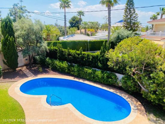 VENTA-VILLA-CABO ROIG--6D-5B-3 PLANTAS-GIMNASIO-SAUNA-150M PLAYA - ALICANTE