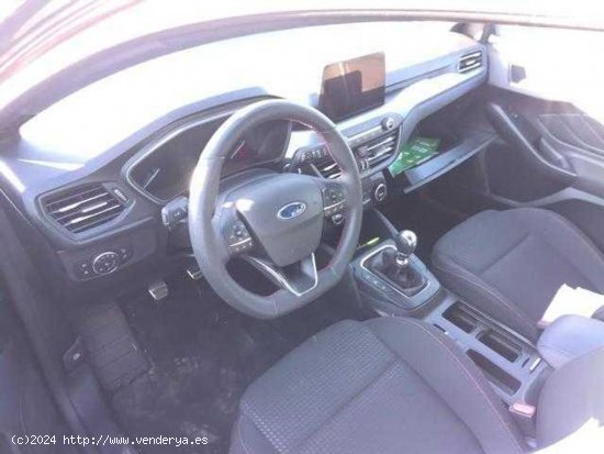 Ford Focus 1.0 Ecob. MHEV 92kW ST-Line Design SIP - San Vicente del Raspeig