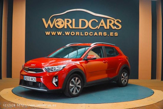  Kia Stonic 1.0 T-GDi 74kW MHEV iMT Drive Plus - San Vicente del Raspeig 