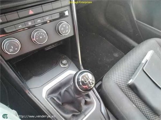 Volkswagen T-Roc Edition 2.0 TDI 85kW (115CV) - San Vicente del Raspeig