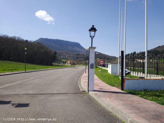  PARCELA URBANIZADA EN VIVANCO DE MENA - BURGOS 