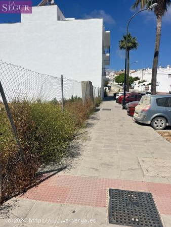 LOCAL COMERCIAL EN VEJER DE LA FRONTERA - CADIZ