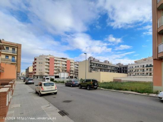 GRAN TERRENO EDIFICABLE - TARRAGONA